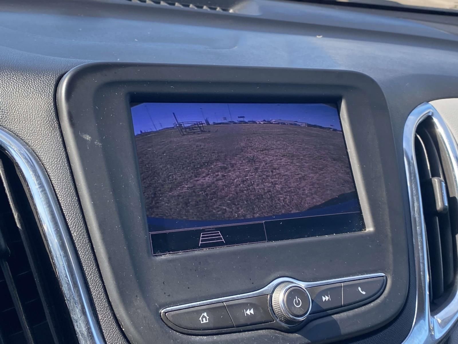 Used 2023 Chevrolet Equinox LS FWD image 20