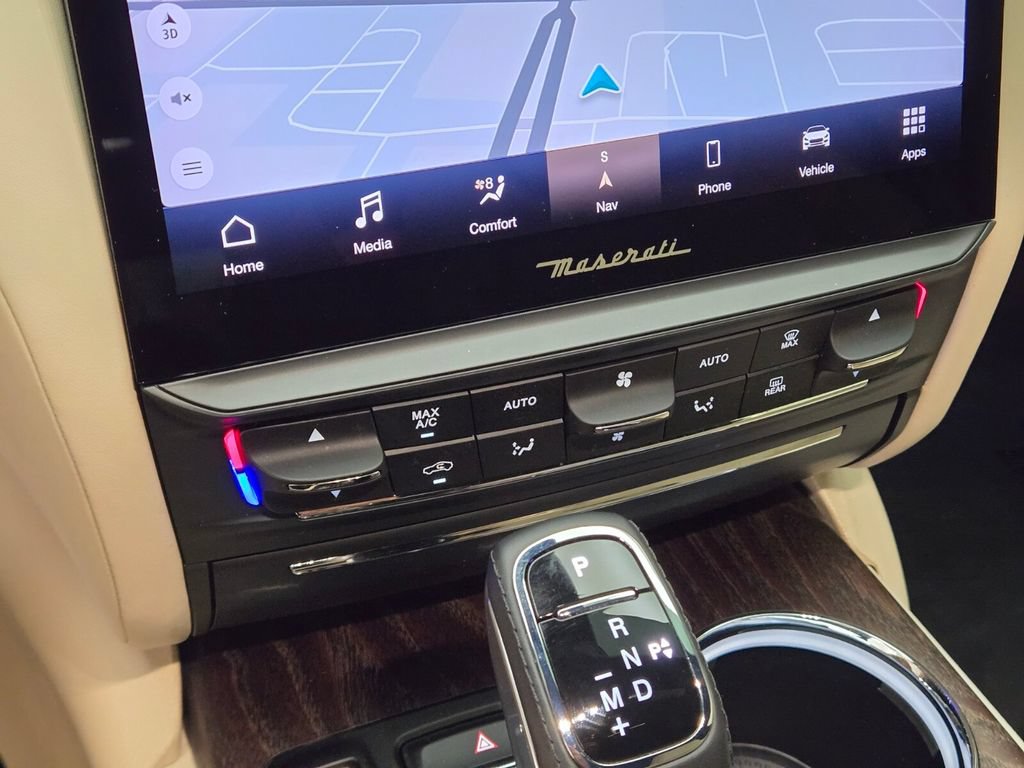 Certified 2023 Maserati Quattroporte Modena RWD image 40