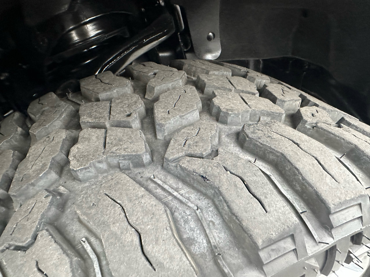 Used 2015 Ford F150 Platinum w/ Equipment Group 701A Luxury image 19