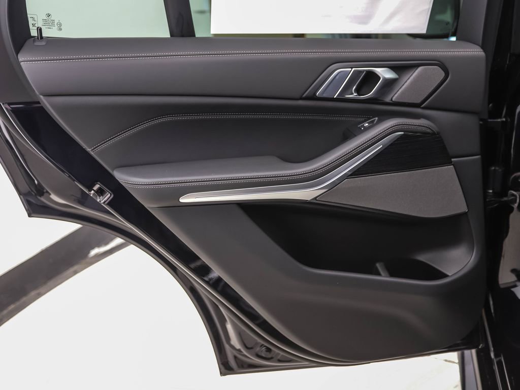 New 2026 BMW X5 xDrive40i w/ M Sport Package image 20