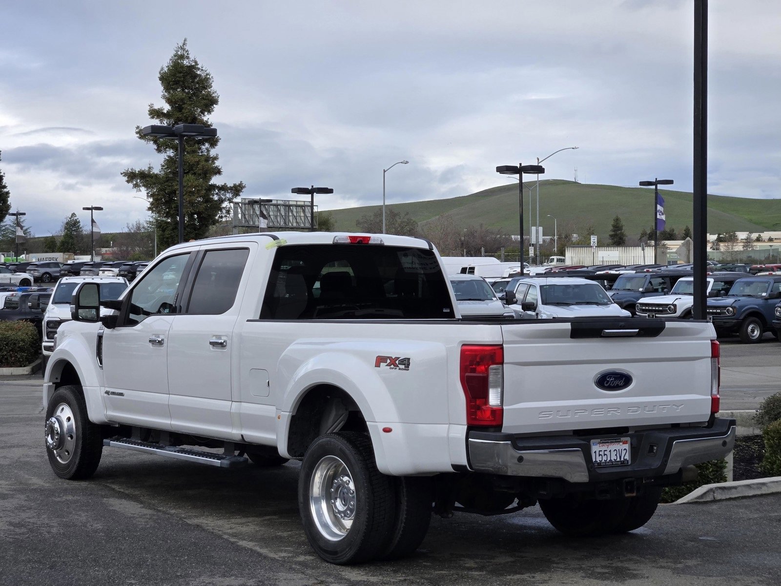 Used 2019 Ford F450 XLT w/ XLT Premium Package image 8