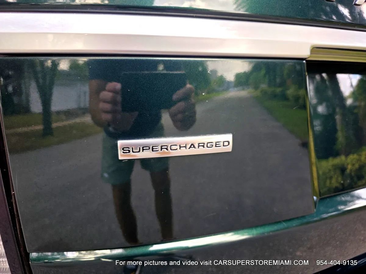 Used 2013 Land Rover Range Rover Supercharged image 20