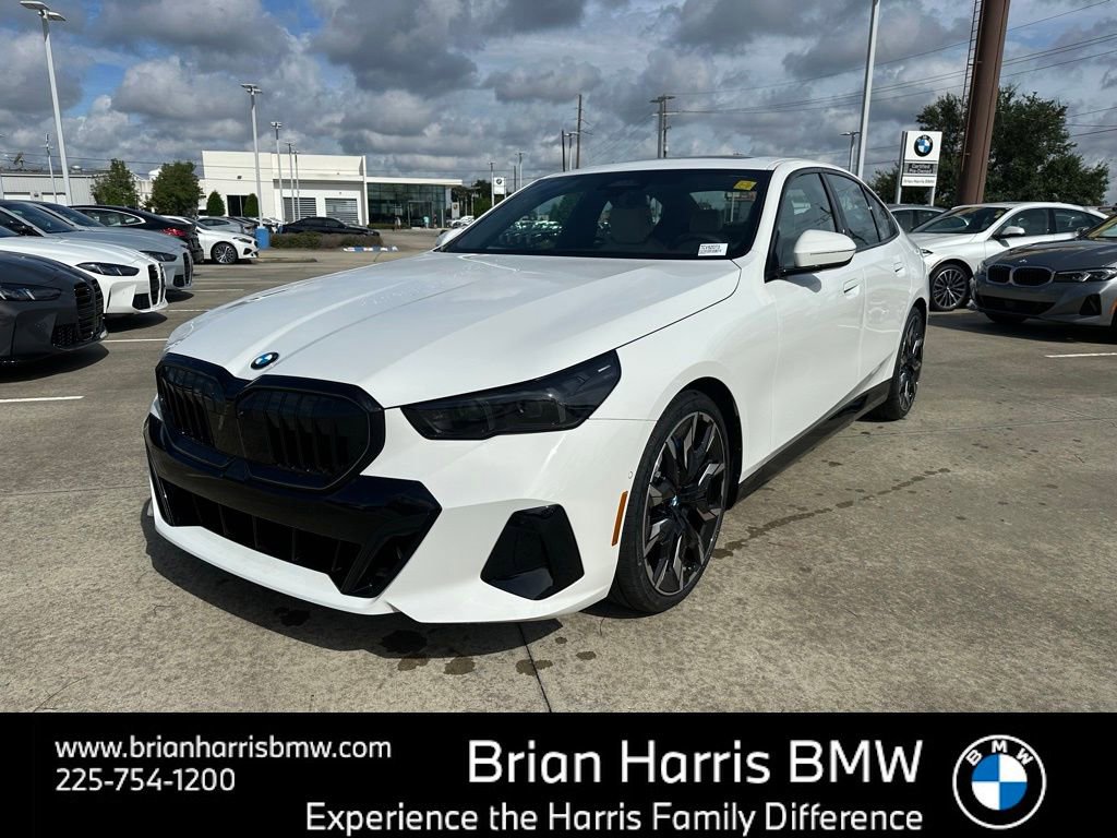New 2026 BMW 540i xDrive w/ M Sport Package