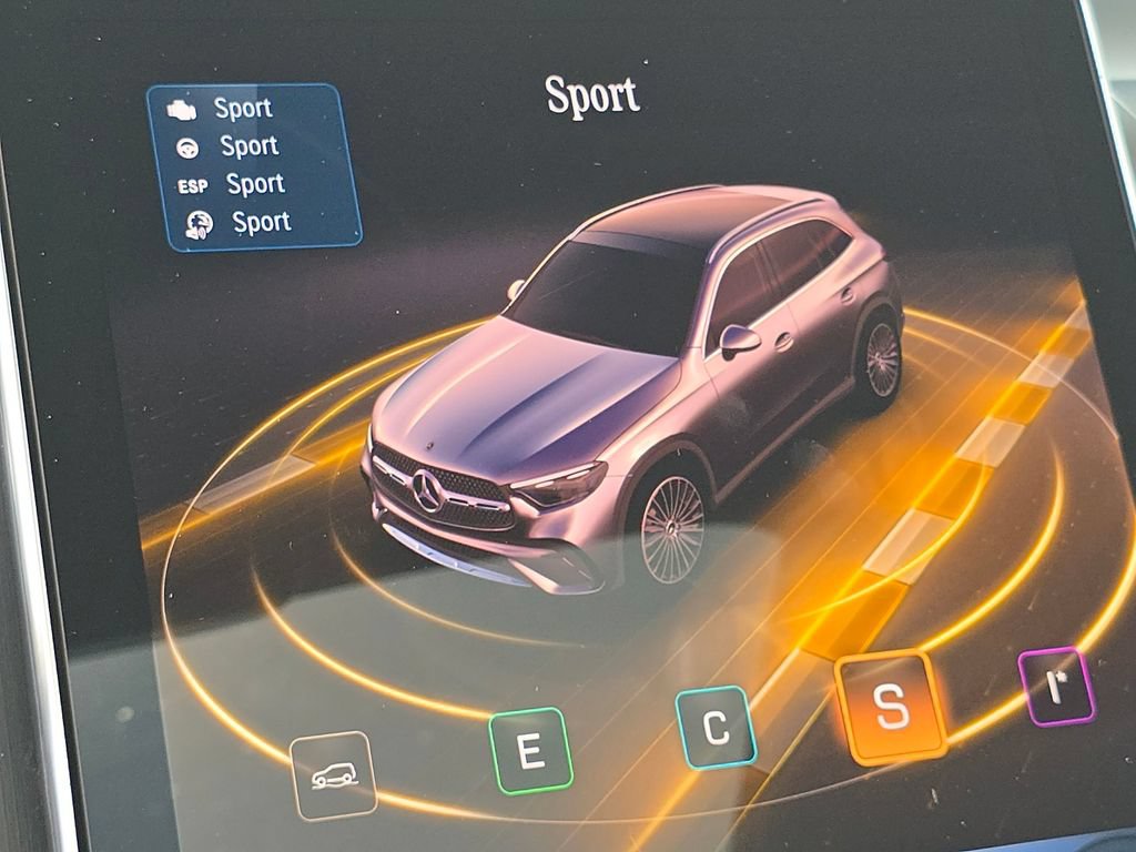 New 2026 Mercedes-Benz GLC 300 4MATIC image 34