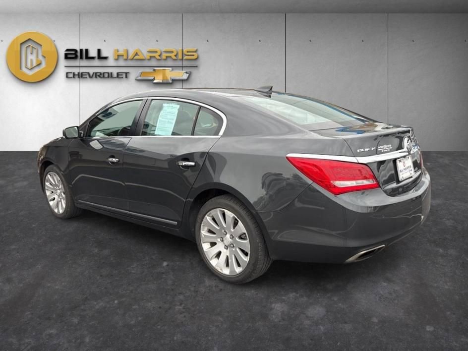 Used 2015 Buick LaCrosse Premium w/ Driver Confidence Package #1 AWD/4WD image 4