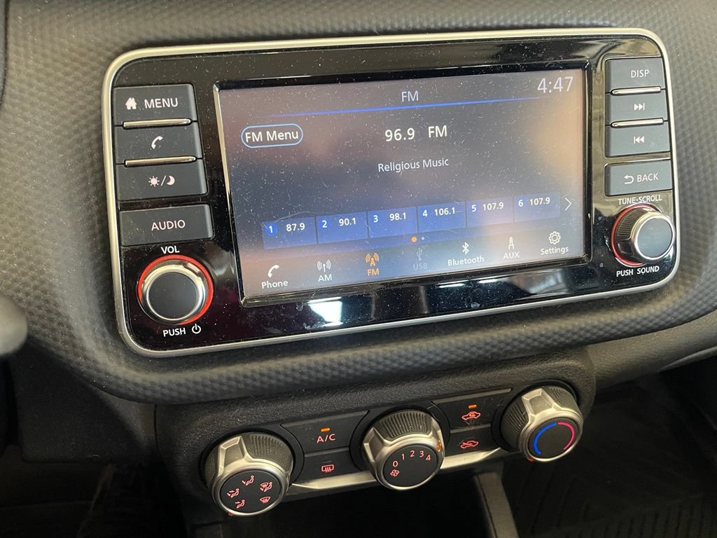 Certified 2023 Nissan Kicks S FWD image 15