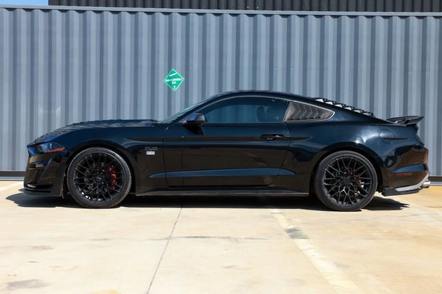 Used 2020 Ford Mustang GT RWD image 4