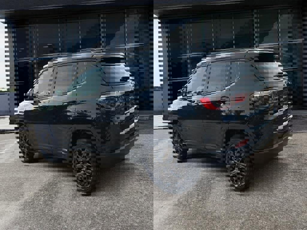 New 2026 Jeep Compass Latitude image 4