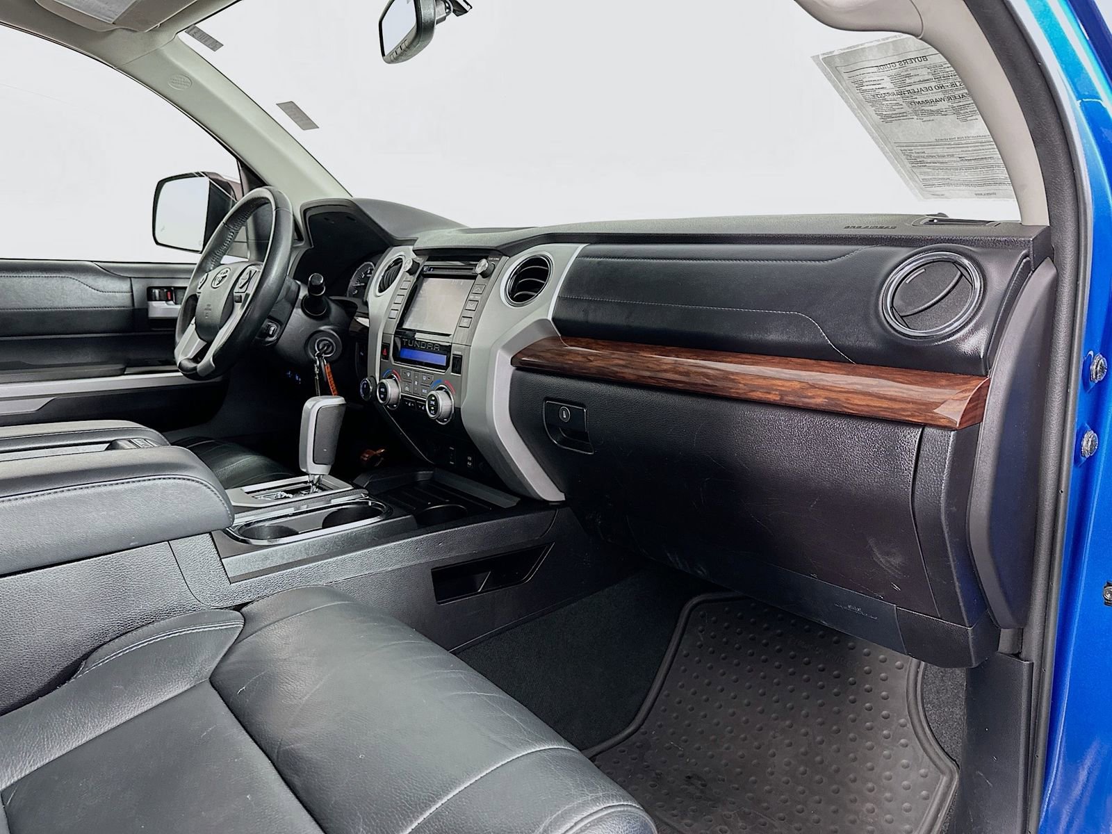 Used 2016 Toyota Tundra Limited w/ Limited Premium Package image 31