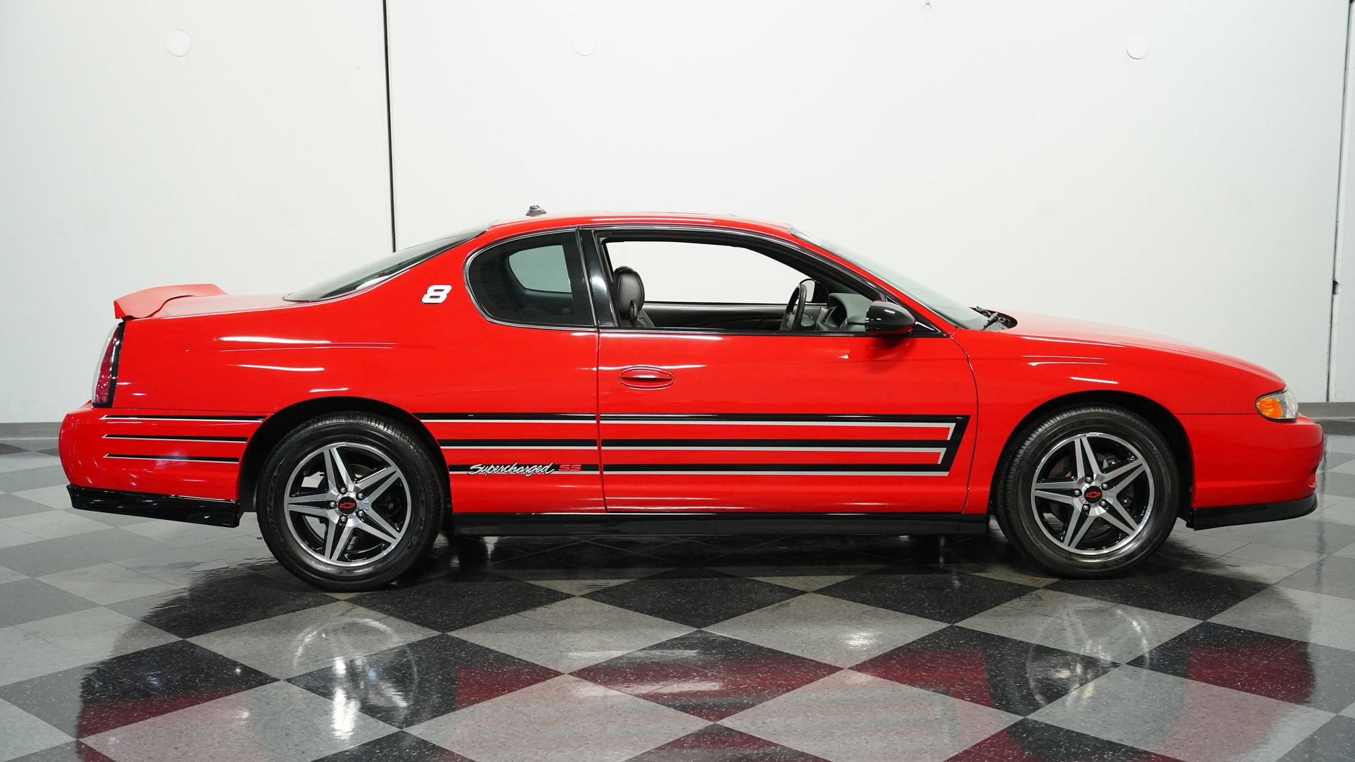 Used 2004 Chevrolet Monte Carlo SS w/ Dale Earnhardt Jr. Package image 12