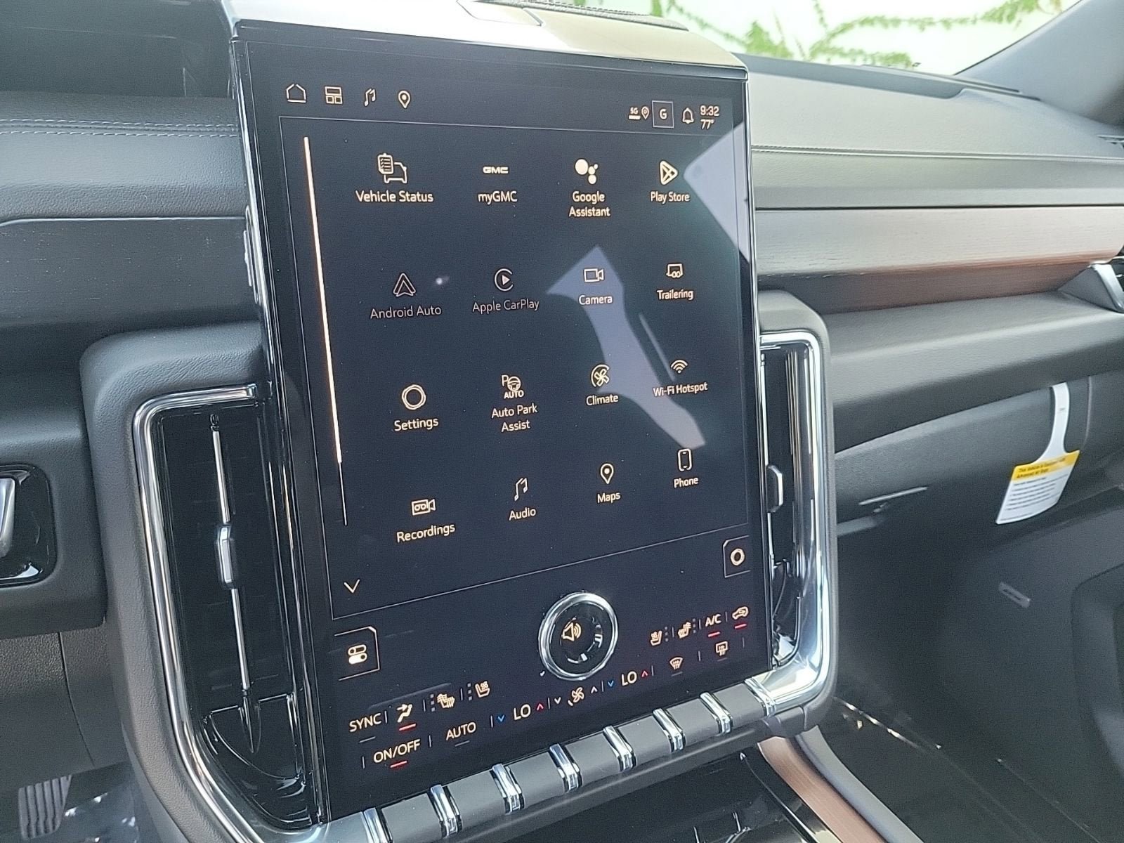 New 2026 GMC Yukon Denali image 19