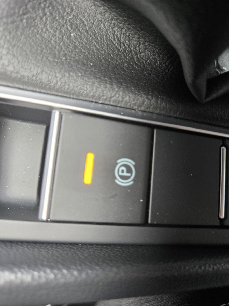 Used 2024 Volkswagen Jetta Sport image 18