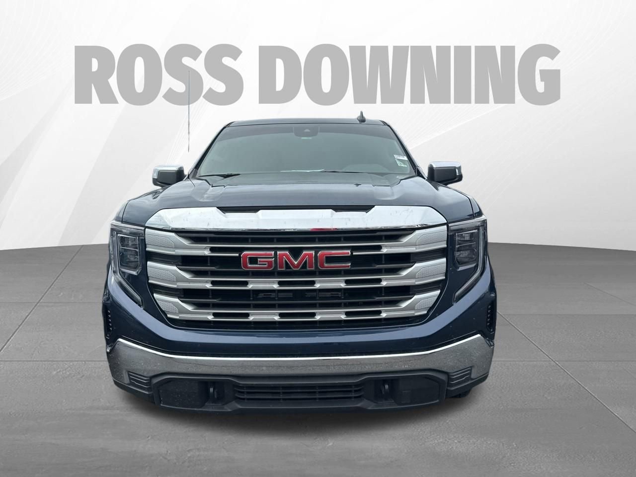 Used 2023 GMC Sierra 1500 SLE AWD/4WD image 2