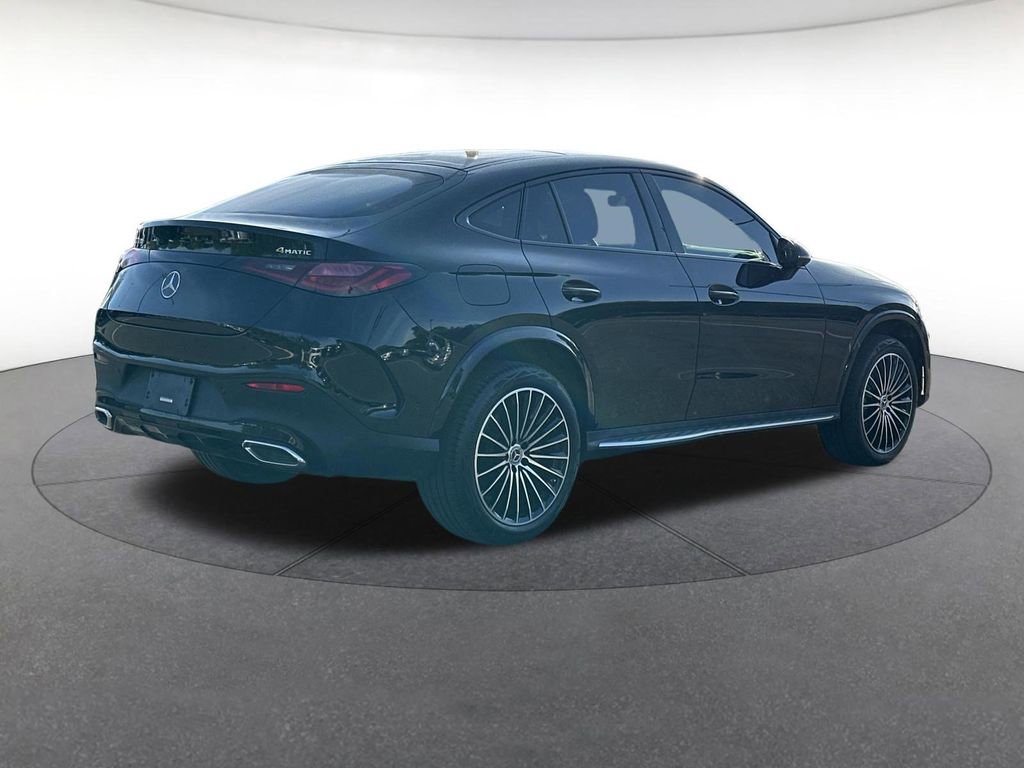 Used 2024 Mercedes-Benz GLC 300 4MATIC image 6