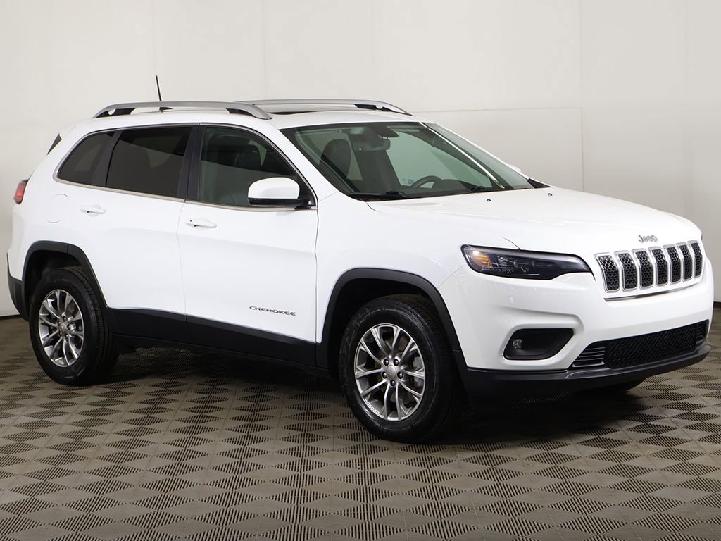 Used 2019 Jeep Cherokee Latitude Plus w/ Comfort/Convenience Group image 52