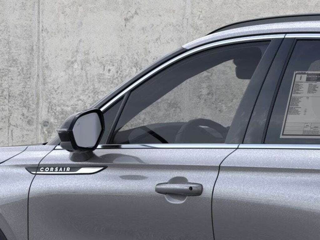 New 2025 Lincoln Corsair AWD w/ Equipment Group 101A image 42