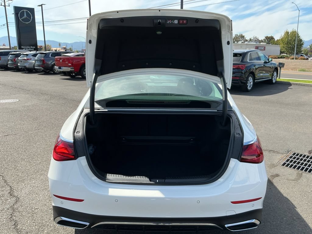 New 2027 Mercedes-Benz E 350 4MATIC Sedan image 26