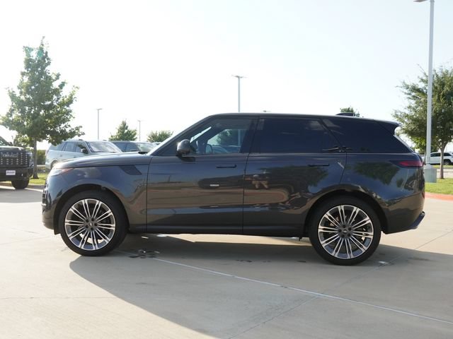 Used 2024 Land Rover Range Rover Sport SE AWD/4WD image 6