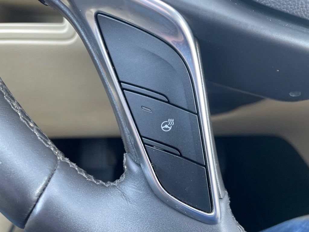 Used 2018 Cadillac XT5 Luxury AWD/4WD image 13