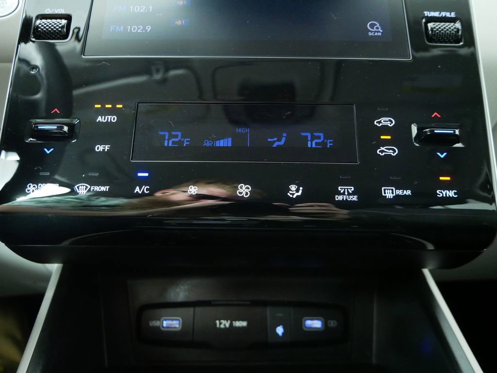 Used 2023 Hyundai Tucson Blue AWD/4WD image 30