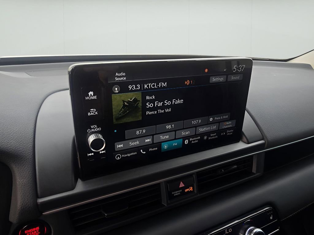 Used 2024 Honda Pilot Touring image 9