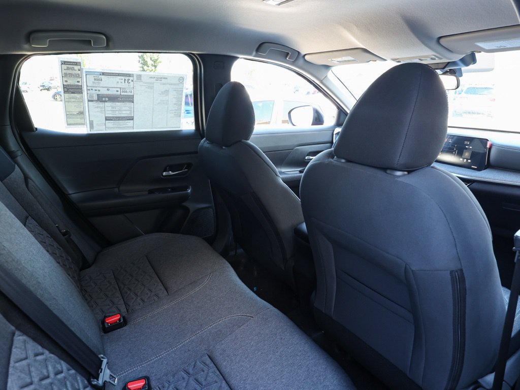 Used 2026 Nissan Kicks SV FWD image 18