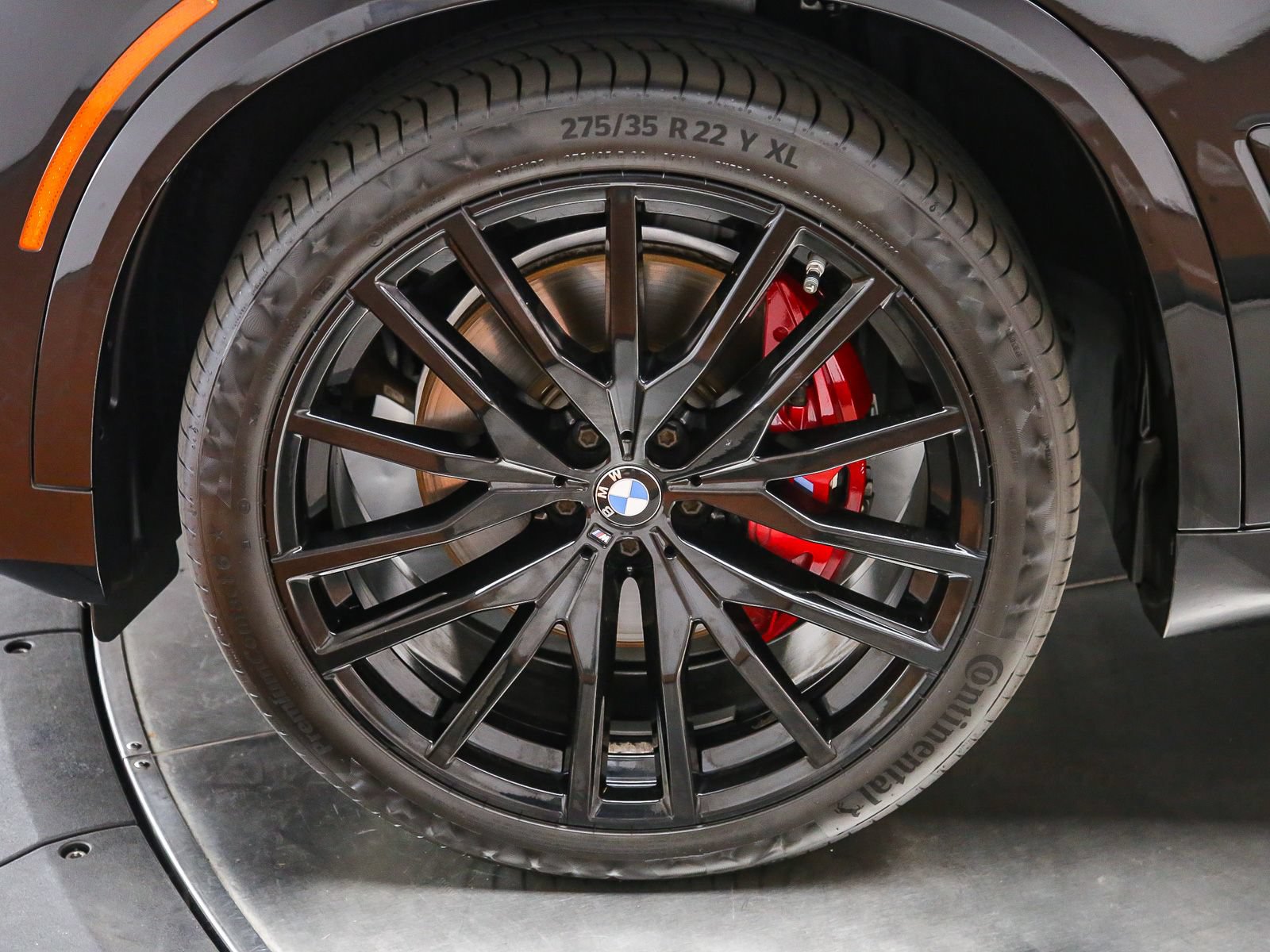 Used 2022 BMW X5 sDrive40i w/ M Sport Package RWD image 10
