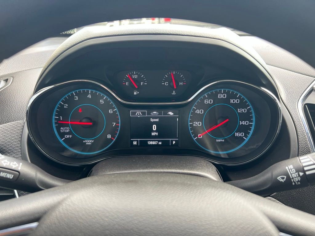 Used 2017 Chevrolet Cruze LS FWD image 35