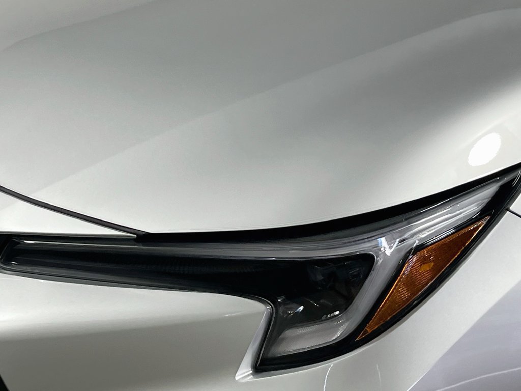 New 2027 Toyota Corolla SE FWD image 9