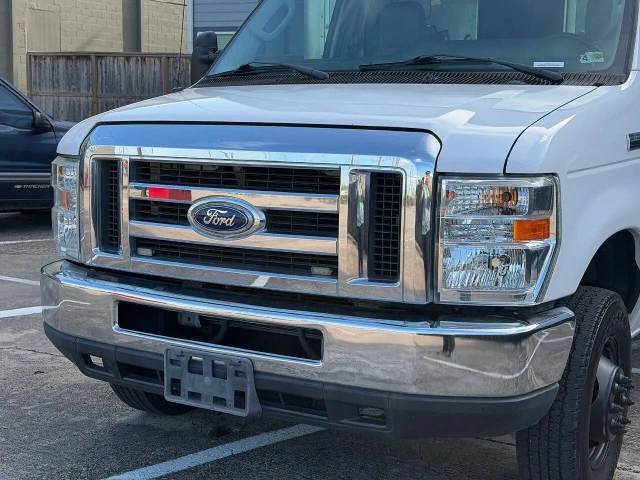 Used 2016 Ford E-350 and Econoline 350 Super Duty w/ Power Windows & Locks Group RWD image 38