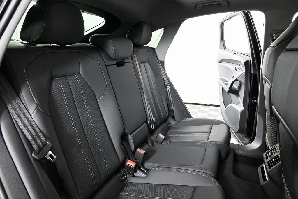 New 2025 Audi Q5 Premium Plus AWD/4WD image 22