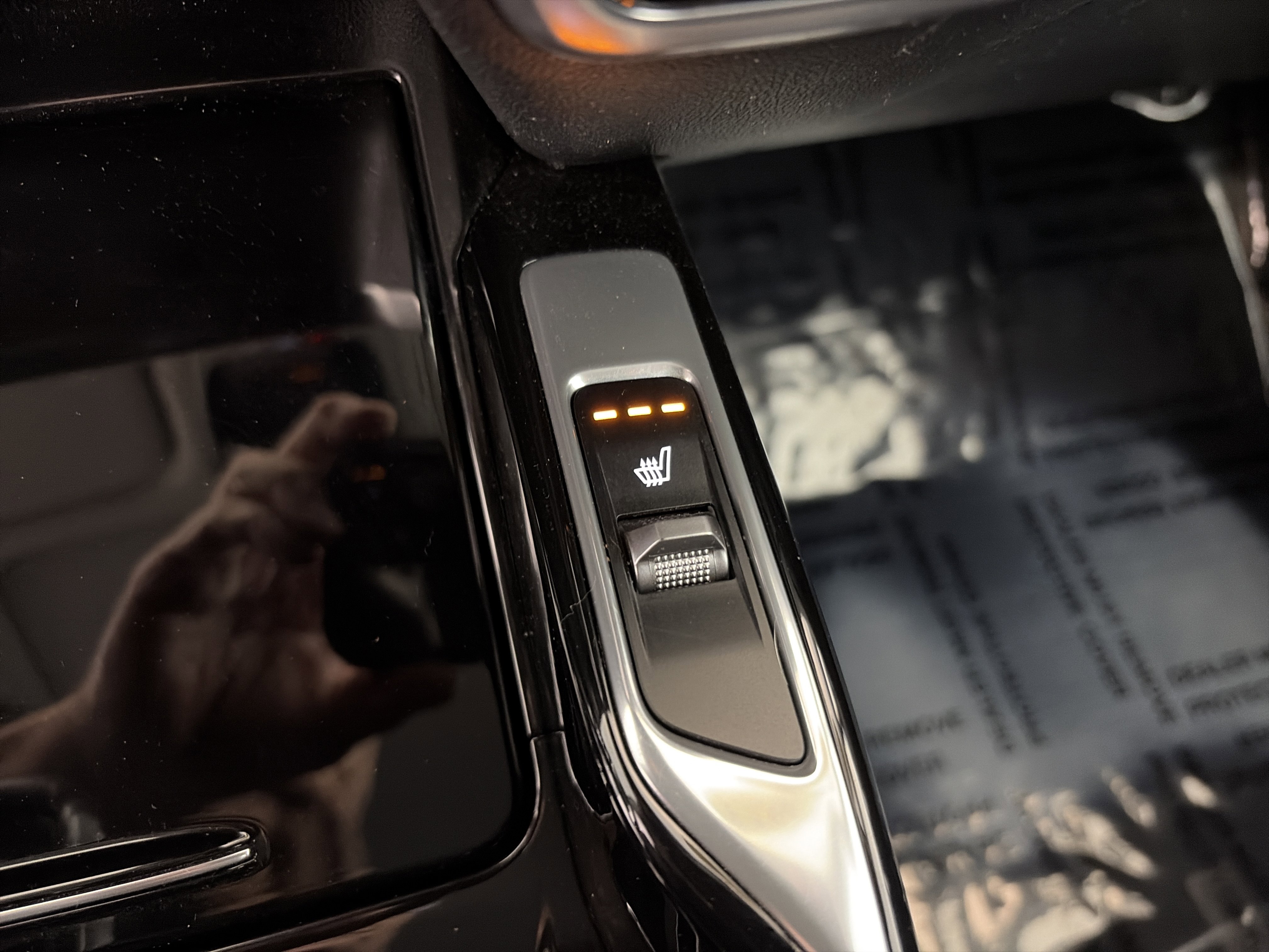 Certified 2023 Kia Sorento SX AWD/4WD image 30