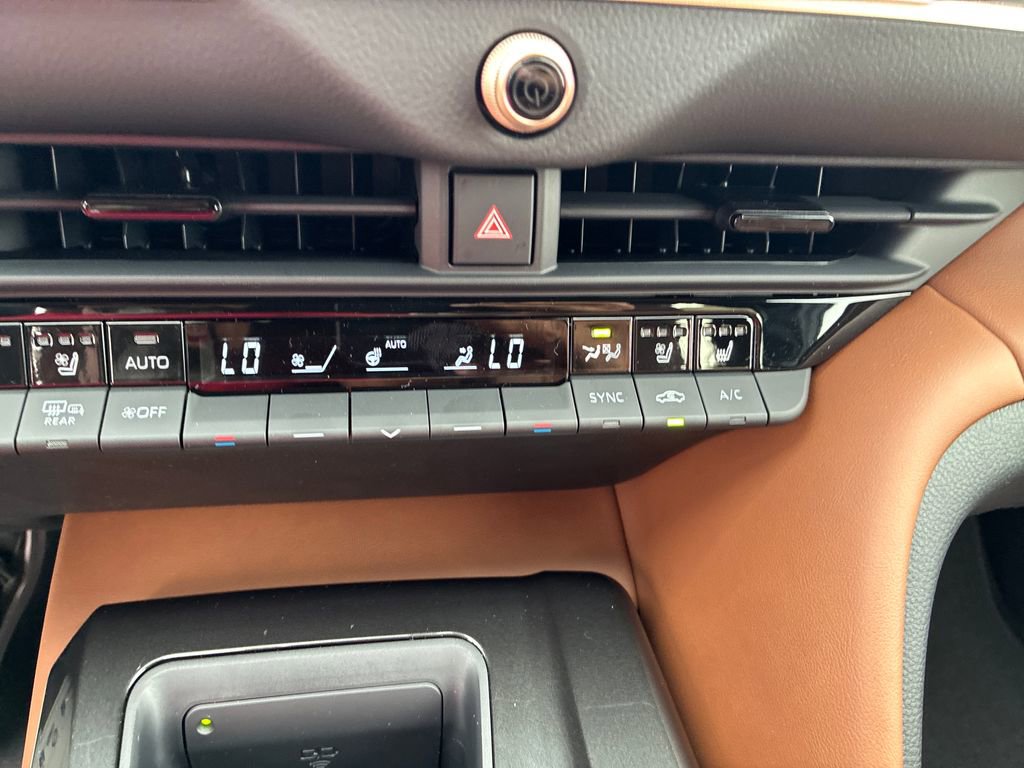 New 2026 Toyota Crown Signia image 22