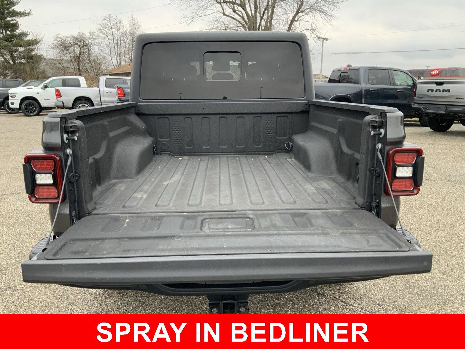 Used 2021 Jeep Gladiator Rubicon image 12