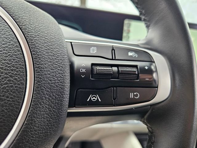 Used 2023 Kia Sportage EX image 25