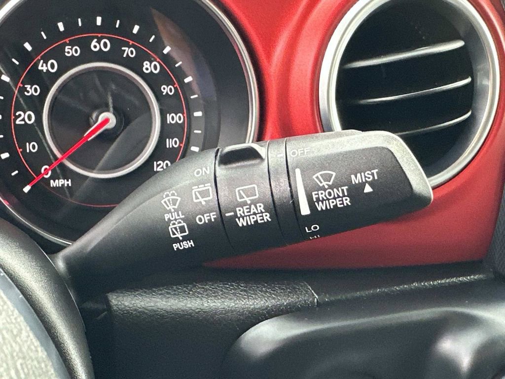 Used 2019 Jeep Wrangler Unlimited Rubicon image 18