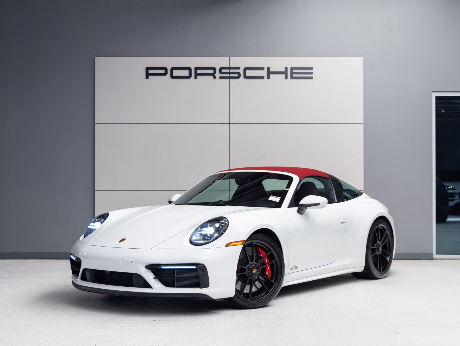 Certified 2024 Porsche 911 Targa 4 GTS w/ Premium Package AWD/4WD image 1