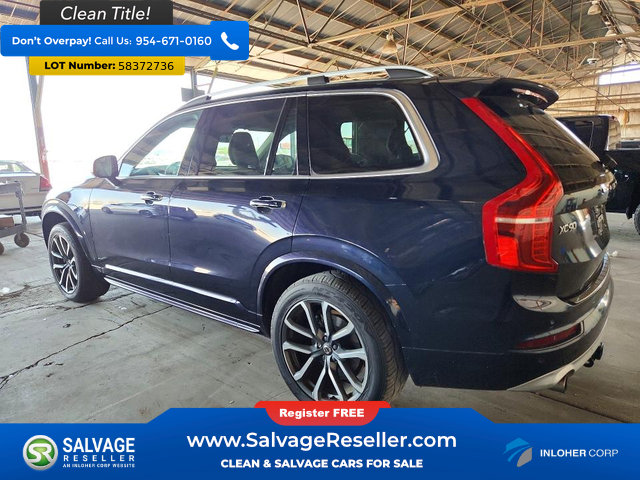 Used 2019 Volvo XC90 T5 Momentum w/ Multimedia Package AWD/4WD image 3