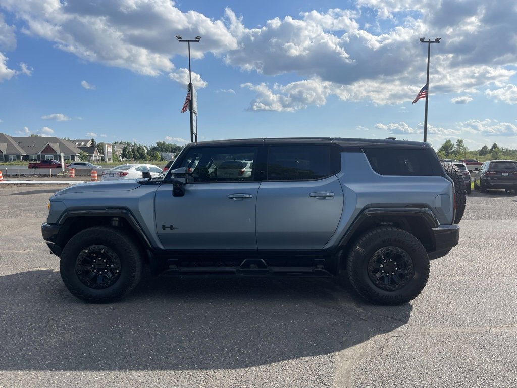 Used 2024 GMC Hummer EV 3X w/ Omega Edition image 10