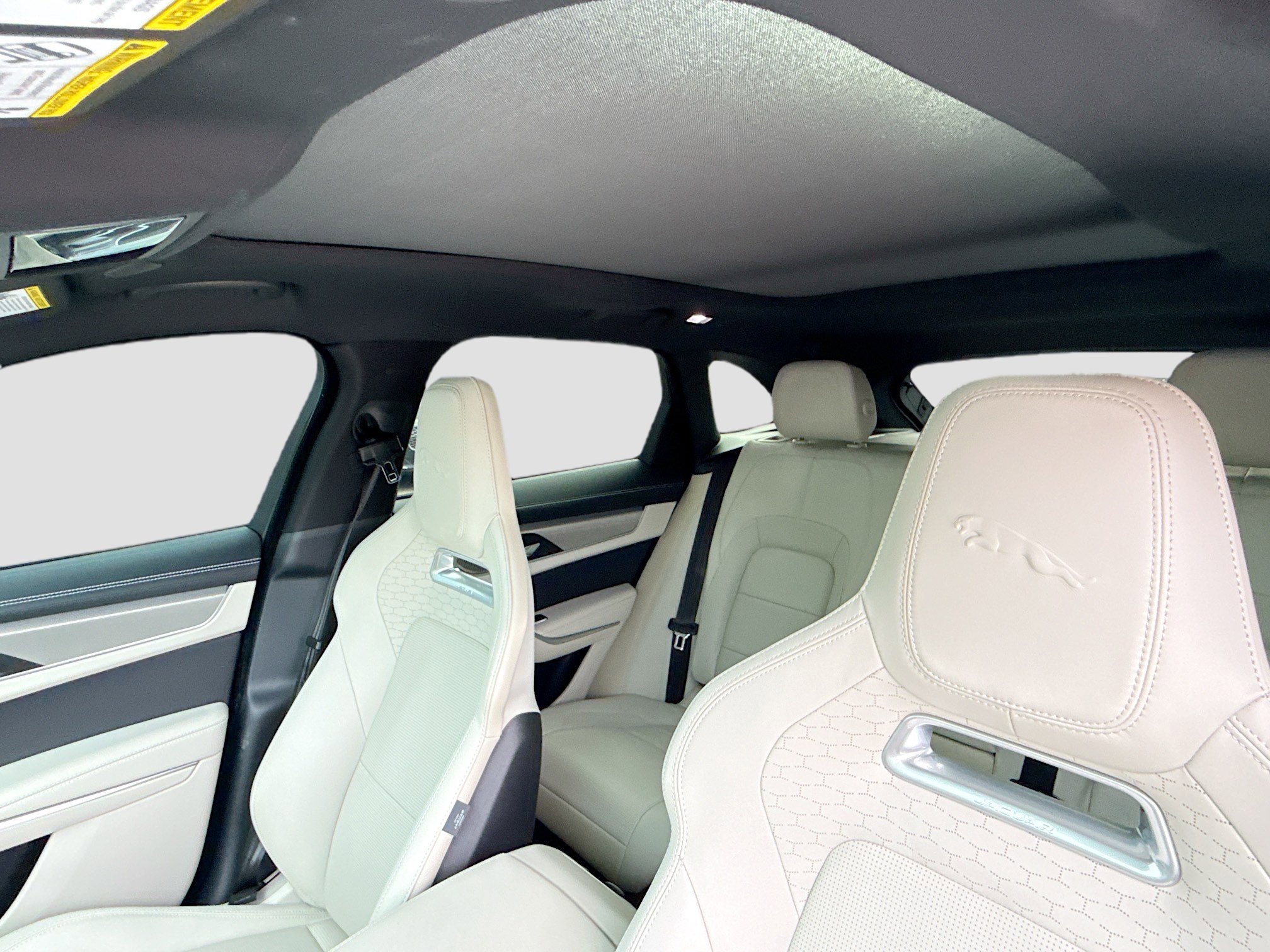 Used 2026 Jaguar F-PACE R-Dynamic S image 26