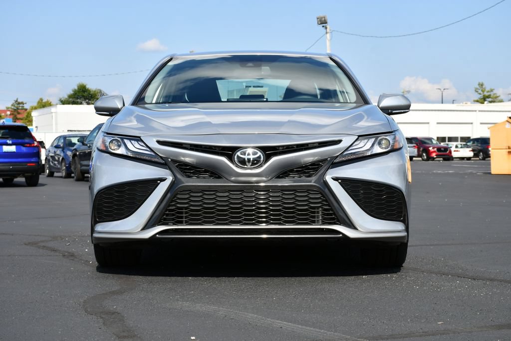 Used 2024 Toyota Camry XSE w/ Cold Weather Package FWD image 2