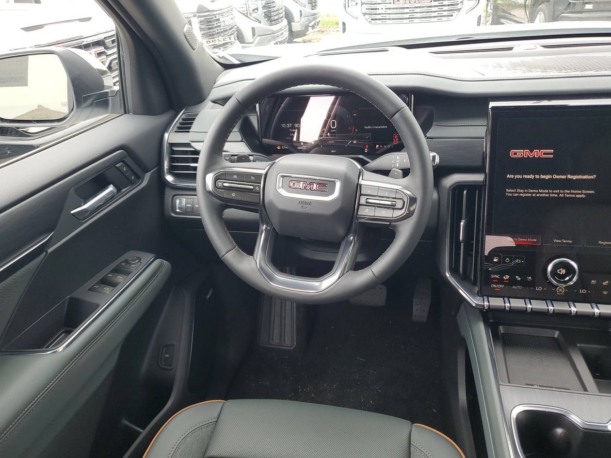 New 2026 GMC Acadia AT4 w/ Luxury Package AWD/4WD image 13
