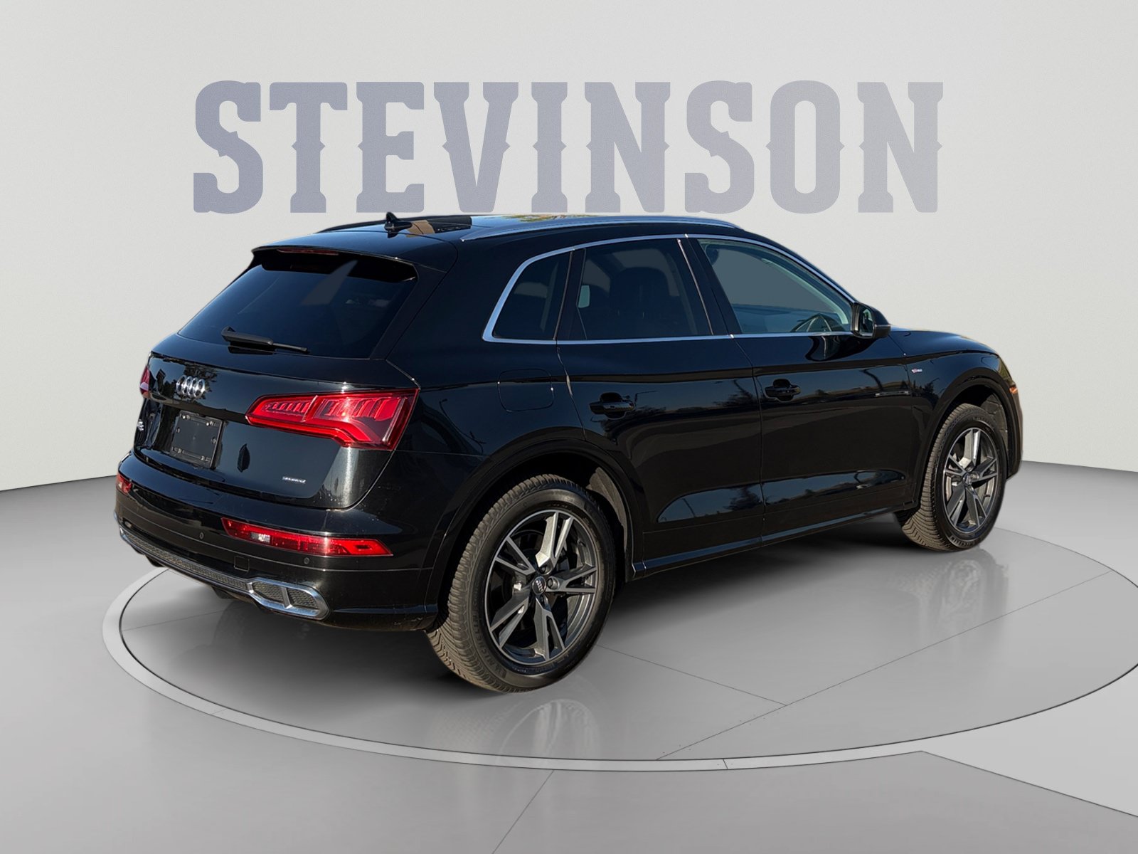 Used 2020 Audi Q5 e Premium Plus w/ Premium Plus Package AWD/4WD image 5