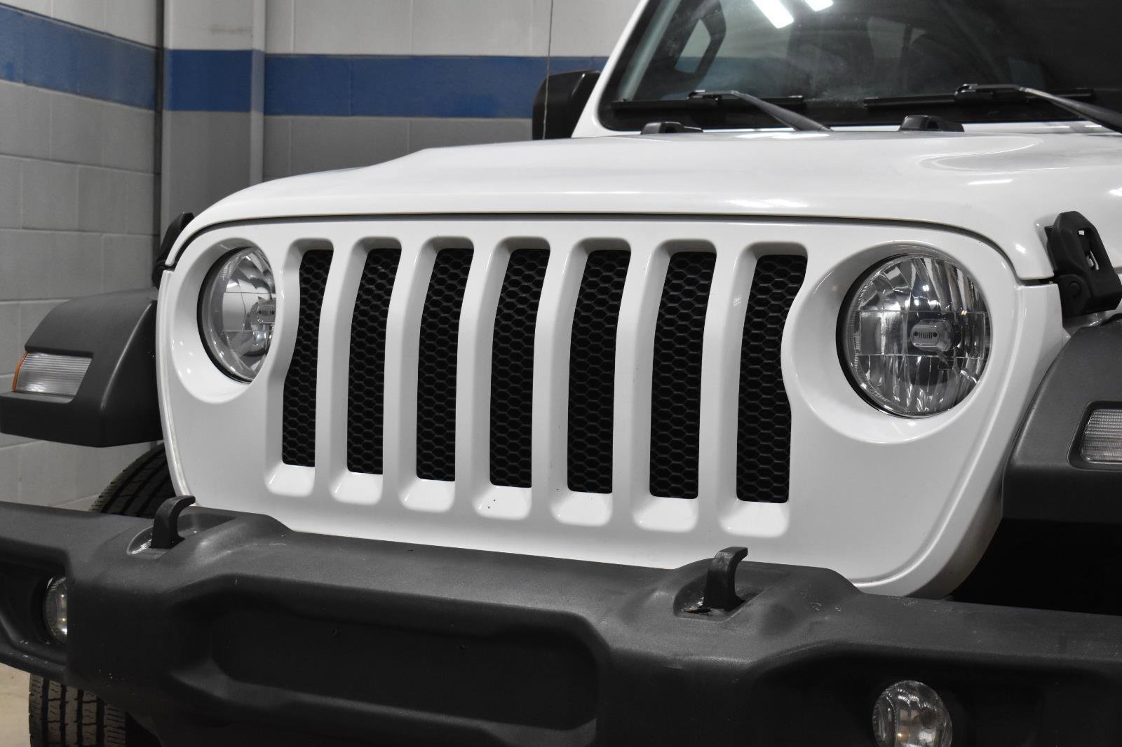 Used 2020 Jeep Wrangler Unlimited Sport S image 27