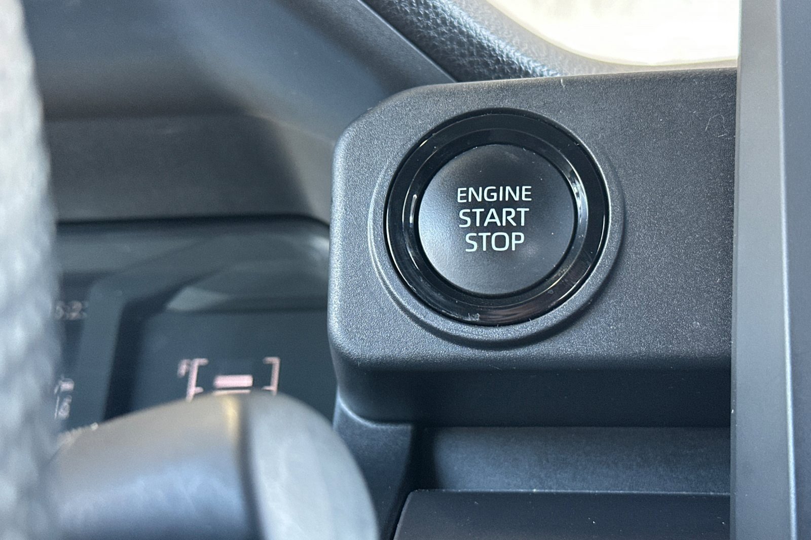 Certified 2024 Toyota Tacoma SR5 image 20