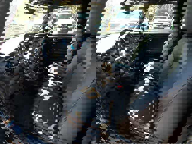 Used 2020 MINI Cooper 2-Door Hardtop image 9