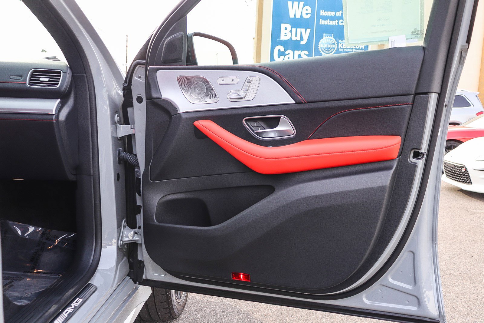 Used 2024 Mercedes-Benz GLE 53 AMG 4MATIC Coupe image 24