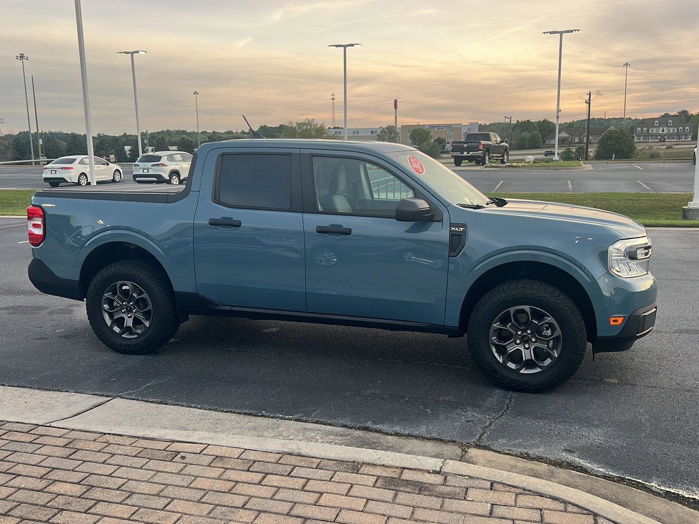 Used 2023 Ford Maverick XLT w/ Equipment Group 300A Standard AWD/4WD image 7