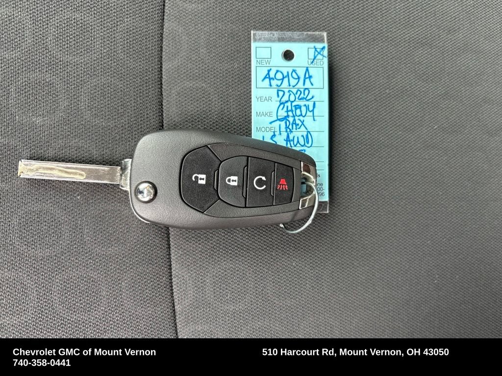 Used 2022 Chevrolet Trax LS w/ Tint and Cruise Package image 31