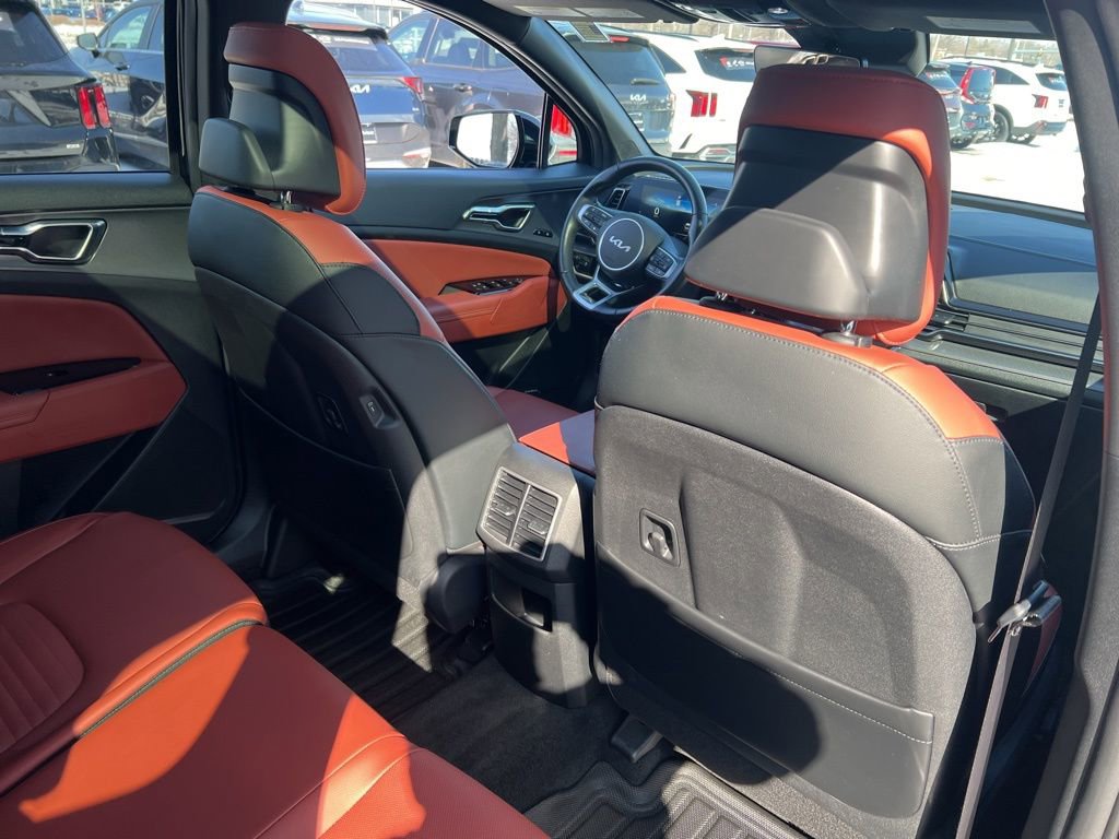 Certified 2023 Kia Sportage SX image 16